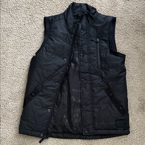Oakley Men's Black Quilted Vest small